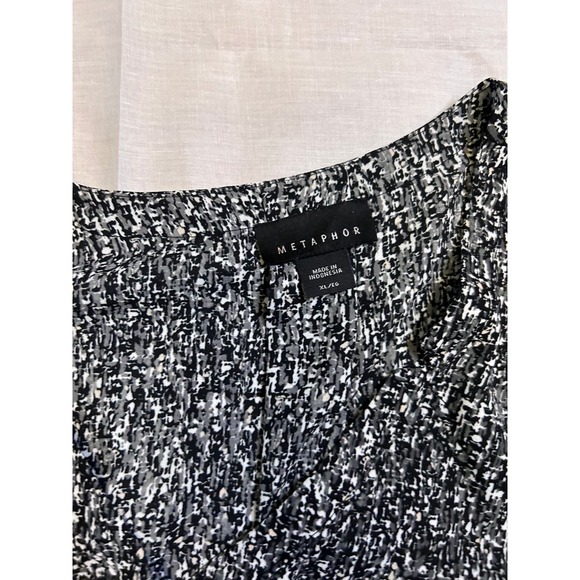 Metaphor - Picture 3 of 3